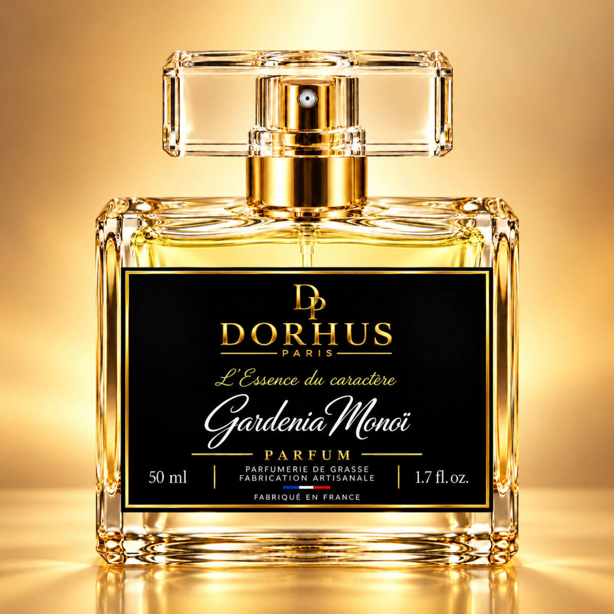 Flacon de parfum Gardénia Monoï Dorhus Paris 50 ml, avec étiquette noire et bouchon transparent, sur fond doré.